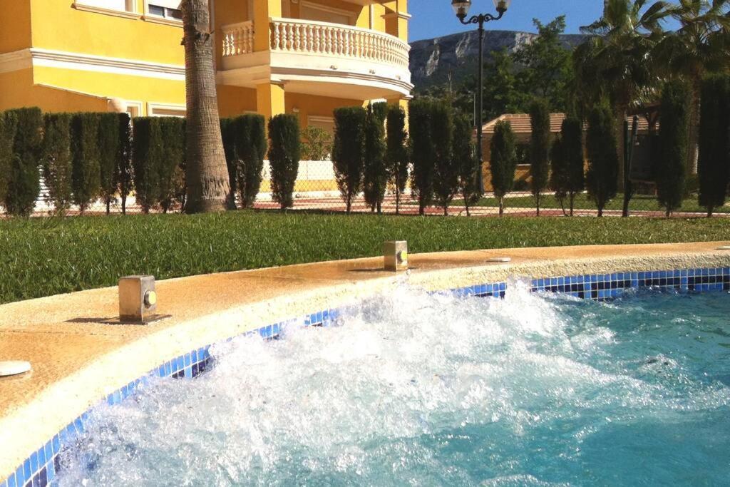 Lovely Apartment Denia, Piscina, Jacuzzi, Padel, Parking エクステリア 写真