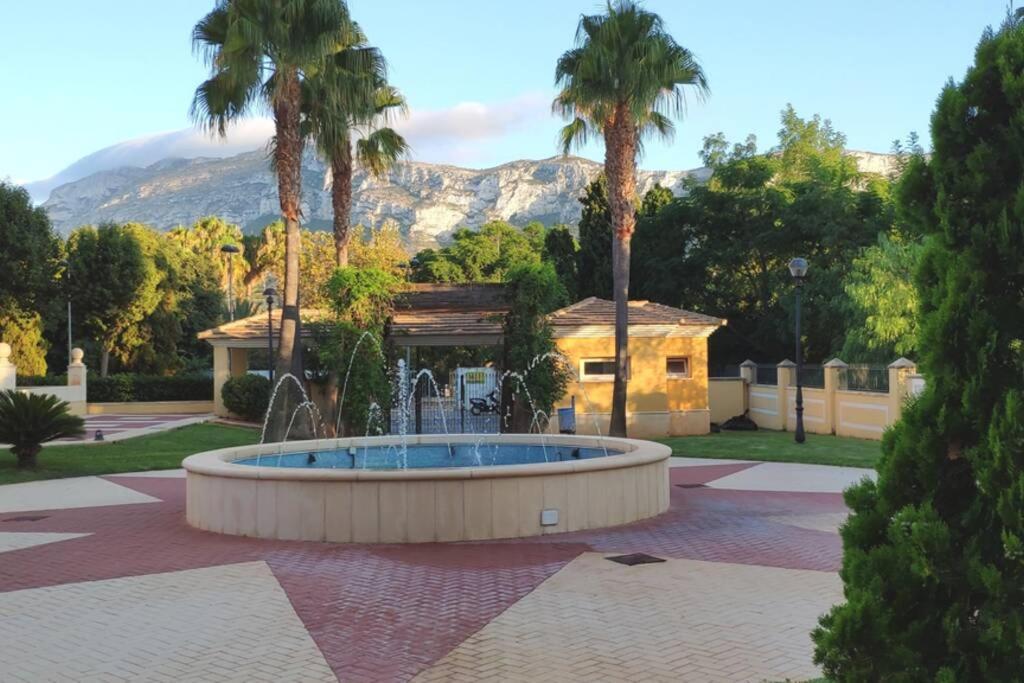 Lovely Apartment Denia, Piscina, Jacuzzi, Padel, Parking エクステリア 写真