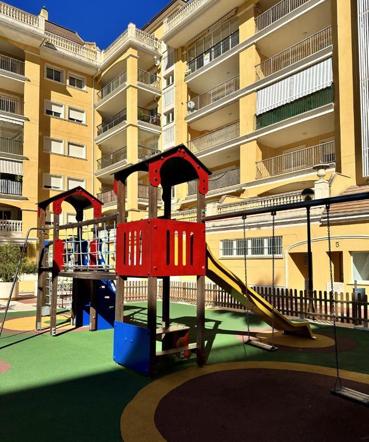 Lovely Apartment Denia, Piscina, Jacuzzi, Padel, Parking エクステリア 写真